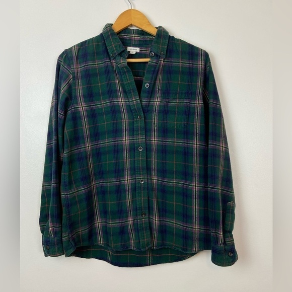L.L. Bean Women's Scotch Plaid Flannel Button Down Shirt Relaxed - Picture 1 of 8